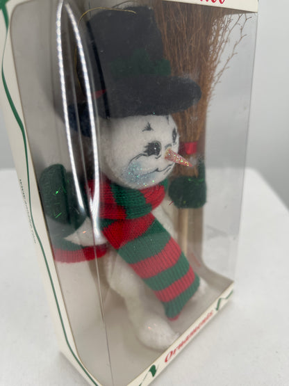 Vintage Whimsy Winter Snowman Annalee Doll Ornament 5”