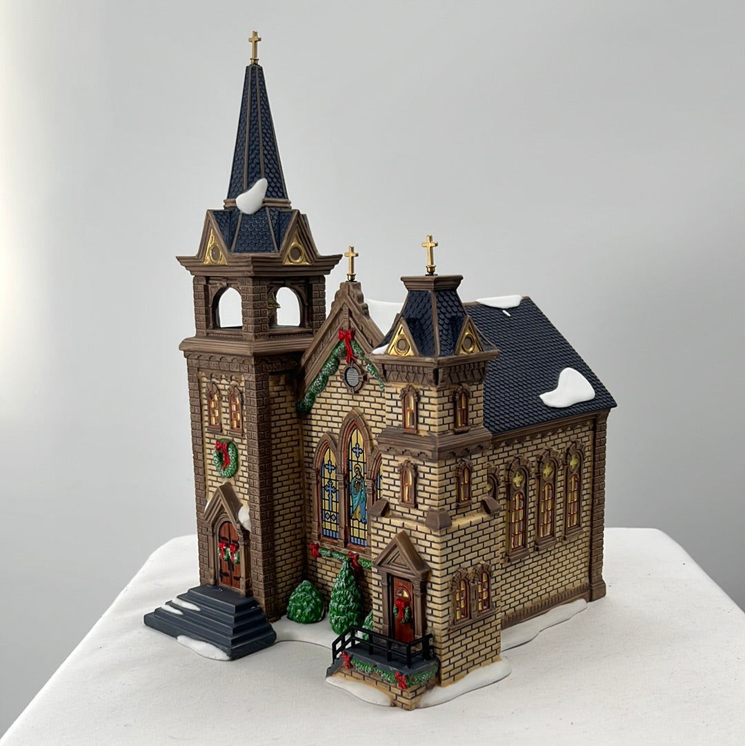 Department 56 Christmas in the City St. Mary's Church – blackcatthriftco