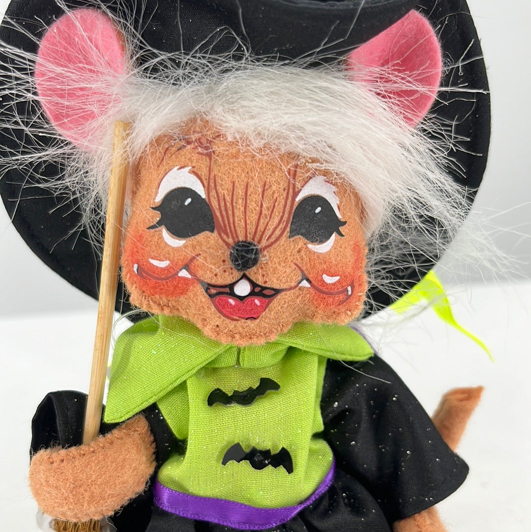 Halloween Annalee Doll Sparkle Witch Mouse, front view close-up.