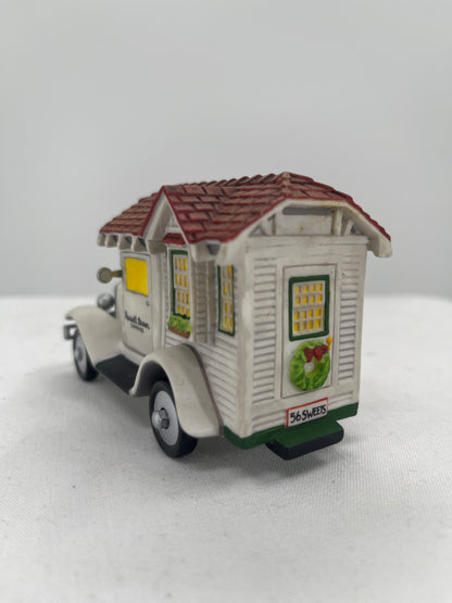 Department 56 Christmas in the City Russel Stover Delivery Truck