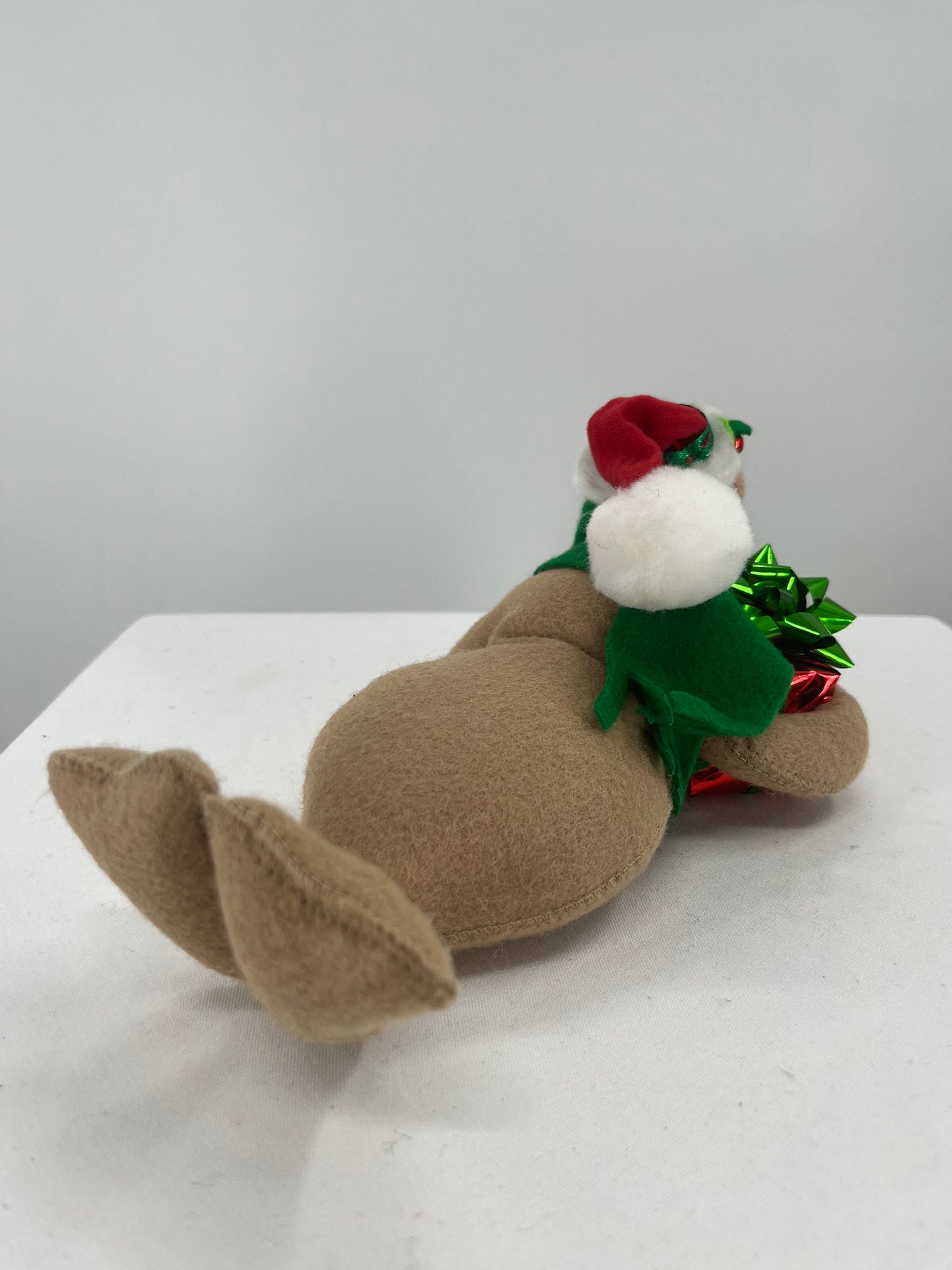 Christmas Gift Giving Walrus Annalee Doll