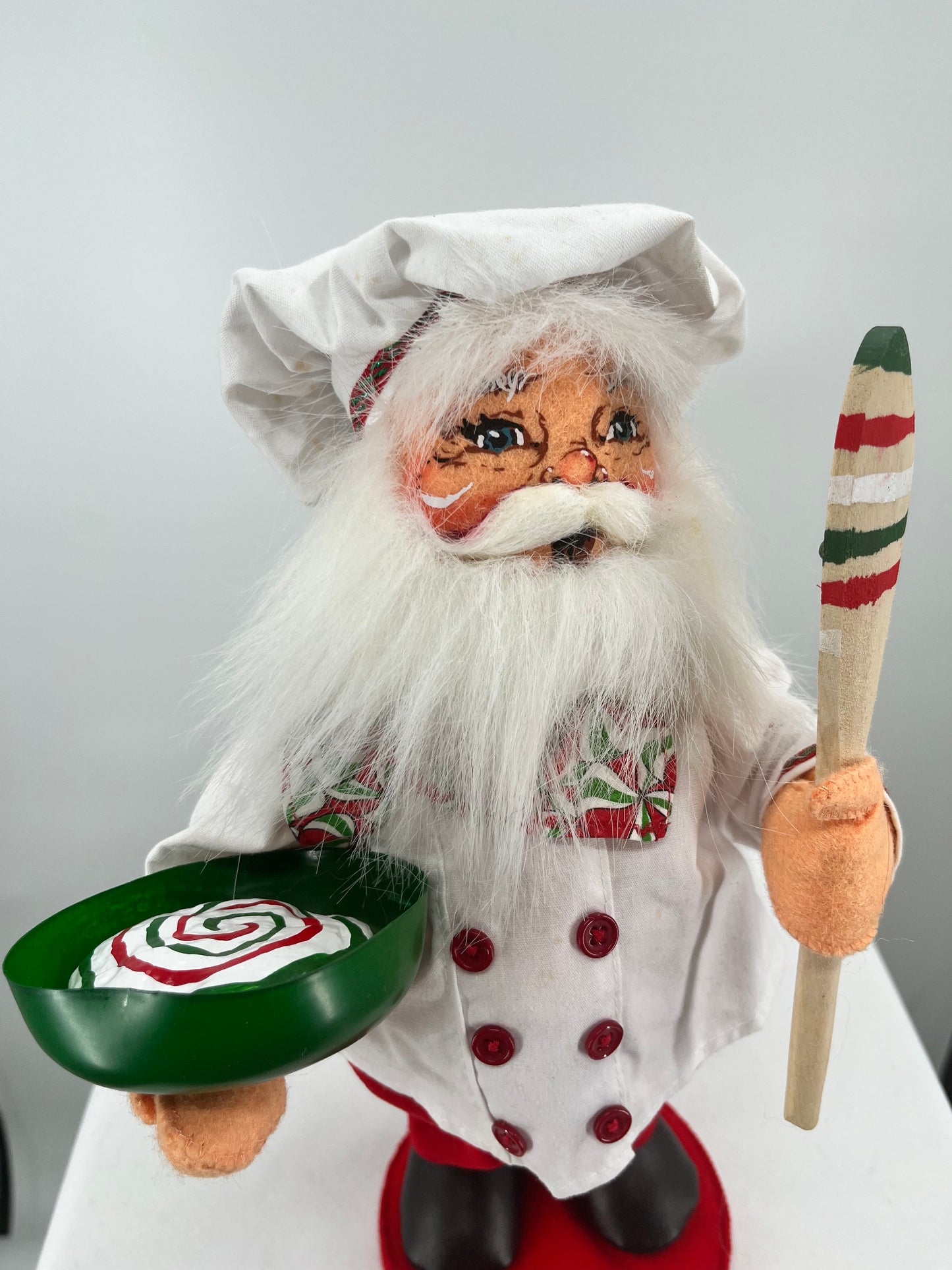 Mr. and Mrs. Chef Santa Annalee Doll (Set of 2)